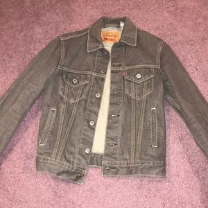Gray Levi’s Denim Jacket